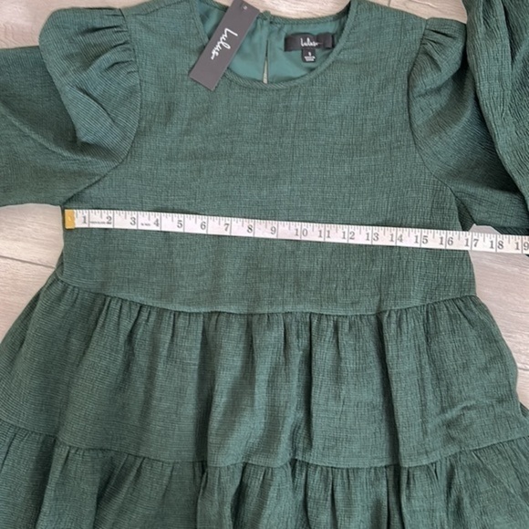 Lulu’s size small green holiday dress mini - Picture 8 of 12